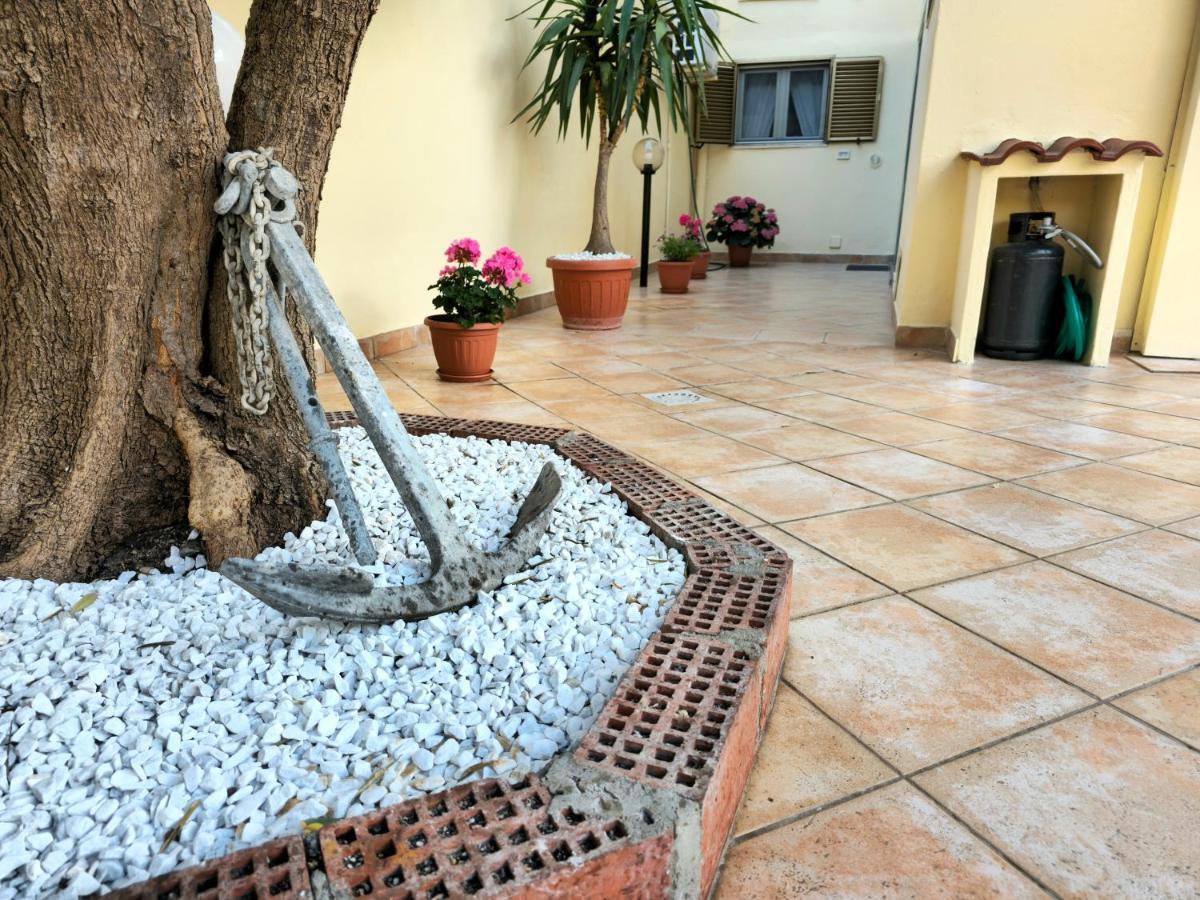 דירות קליארי Valery House מראה חיצוני תמונה