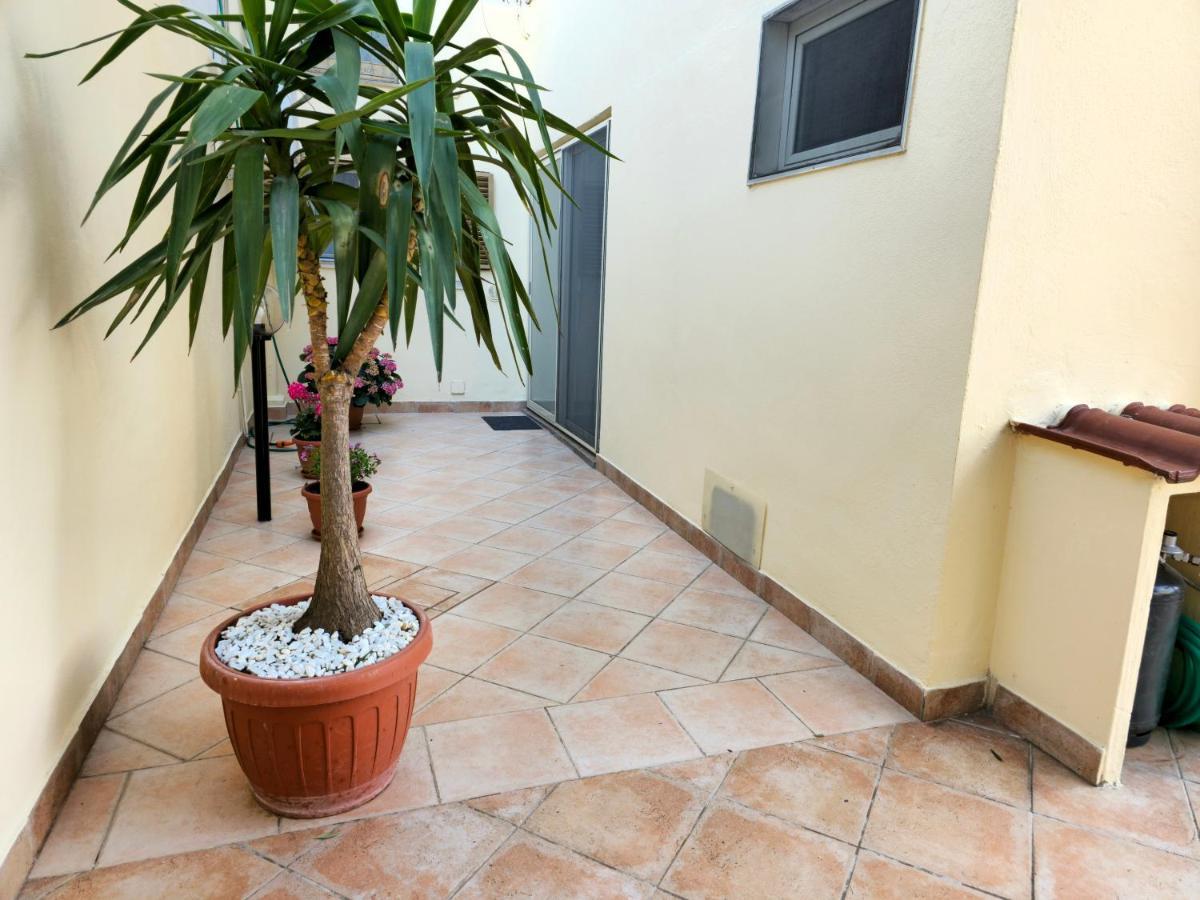 דירות קליארי Valery House מראה חיצוני תמונה